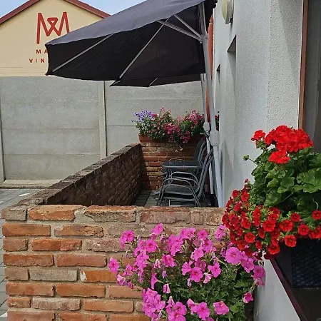 Konevova Aparthotel