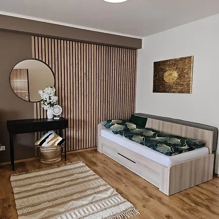 Konevova Aparthotel 4*